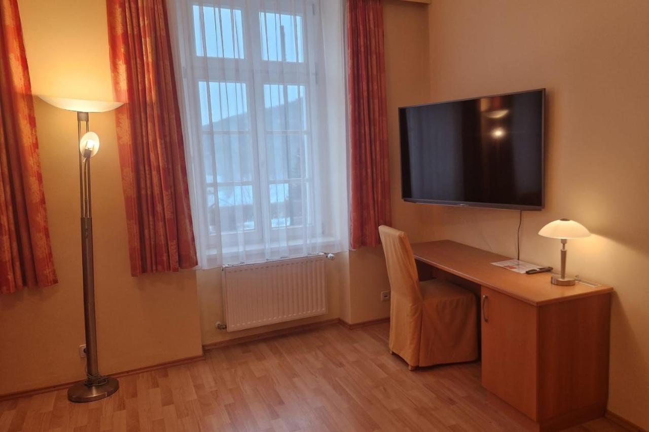 Kirchenwirt In Maria Schutz Hotel Schottwien Buitenkant foto