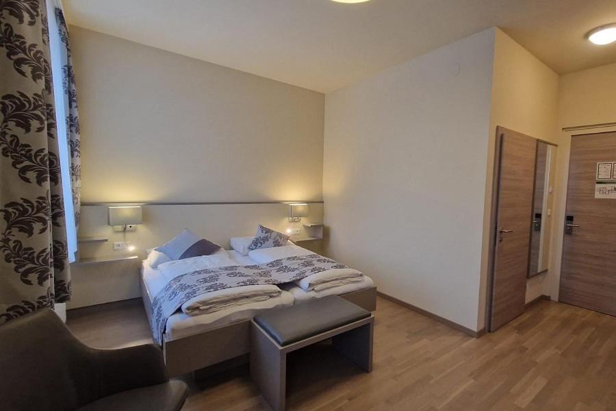 Kirchenwirt In Maria Schutz Hotel Schottwien Buitenkant foto